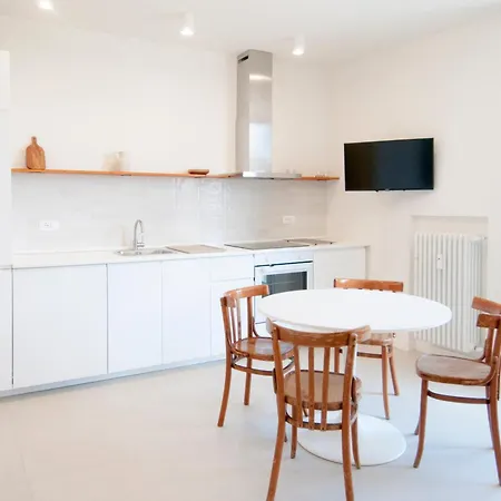 Brezza - Saffi Design - Ambrogiohost Appartement *